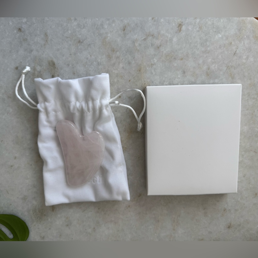 Rose Quartz Gua Sha Facial Tool - Picture 3 of 7